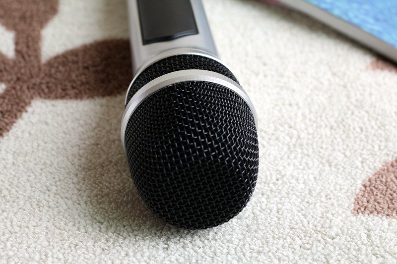 最好用的唱k麦克风,想唱就唱便携ktv