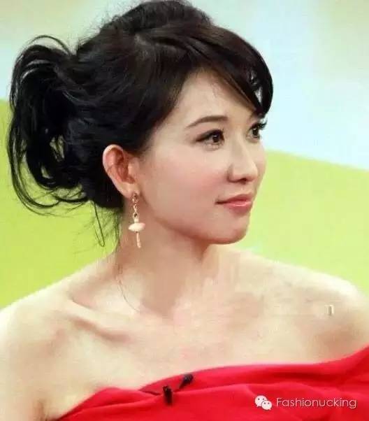 种草明星都爱的配饰时髦达人必备,种草好看的饰品