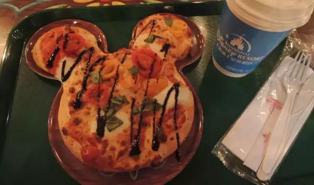 上海迪士尼乐园一般入园排队时间,上海迪士尼乐园游玩攻略最新版