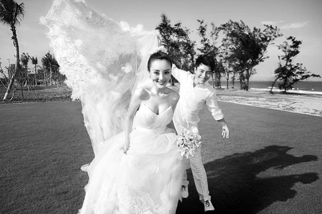 李小璐跟贾乃亮婚纱照,李小璐贾乃亮婚纱照高清图