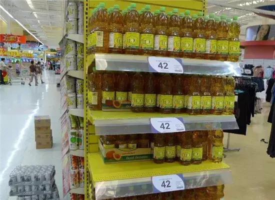 泰国100元人民币能买什么,在泰国100人民币能买到什么