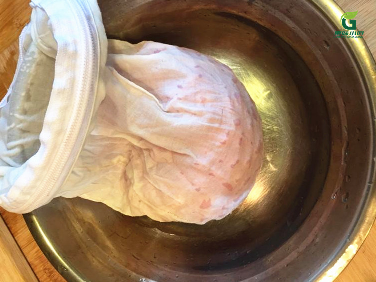 石榴怎么才能完整的剥开呢,石榴剥开技巧