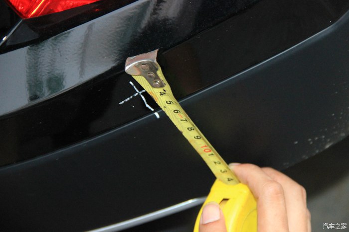 本田crv2016经典款详细配置图表,16年本田crv2.0两驱还值得买吗