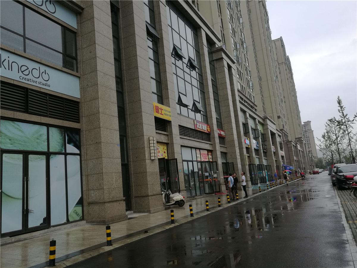 成都大面能不能买,成都大面不准摆摊吗