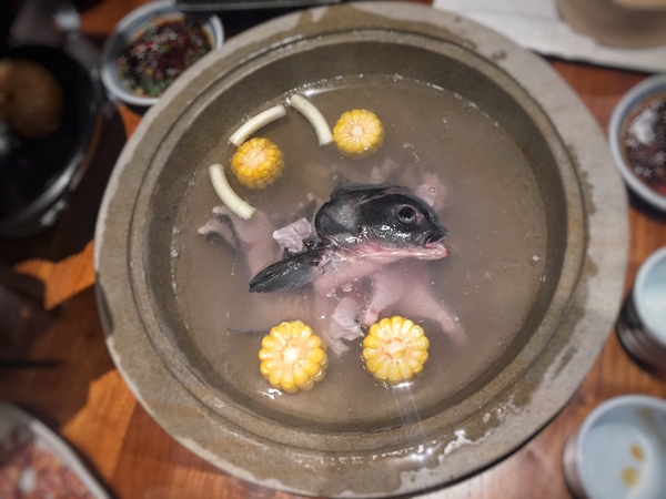 石锅鱼里面什么重要,石锅鱼的根源