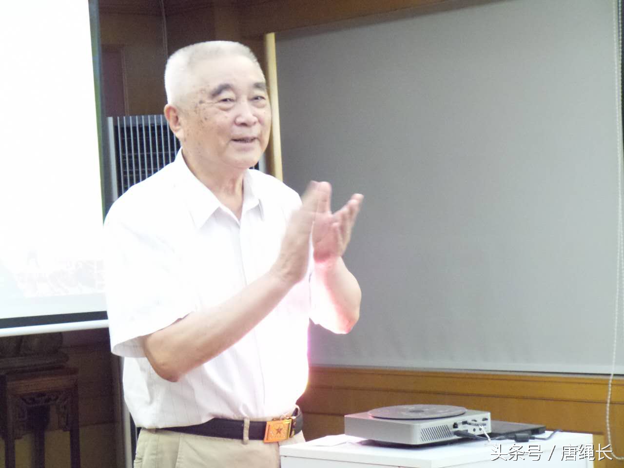 首发新闻网逻辑数学前沿研讨会在深圳举行李莹王威唐绳长