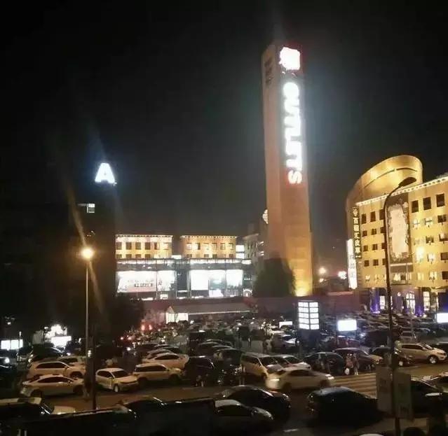 陈坤领衔，耍事不断！这个周末的重庆商圈简直要嗨翻天！