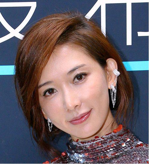 两个长头发怎么变成两个短发,长发变短发林志玲