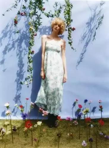 买不起爱马仕的人,买不起爱马仕包包就买口红