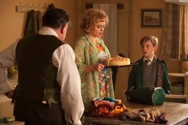 国庆假期无聊看什么电影,国庆假期贵的美食推荐