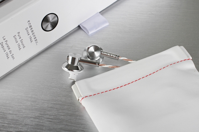 不愿妥协，想追求更高品质？谈安桥E700M听感