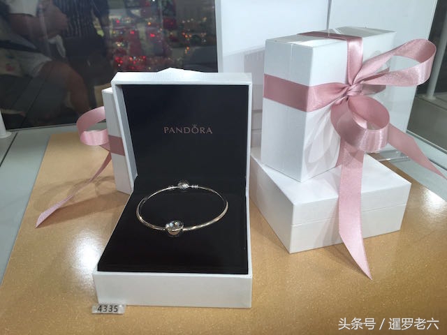 曼谷珠宝免税购物中心,泰国曼谷哪里商场买珠宝有保障