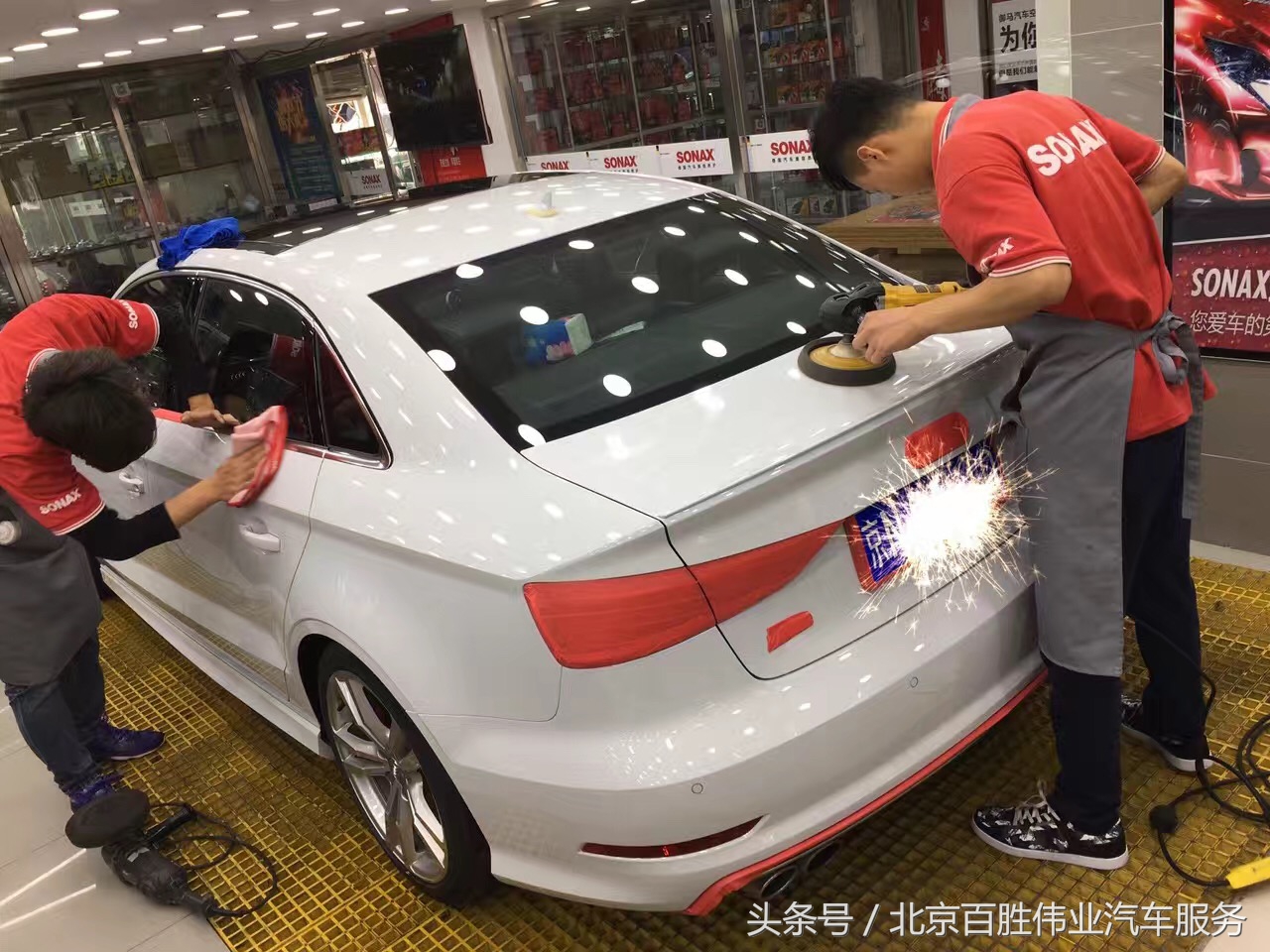 奥迪S3SONAX漆面镀晶施工过程展示