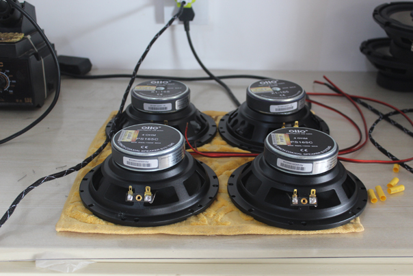 荣威550车底隔音隔热海绵垫,荣威550隔音改装案例