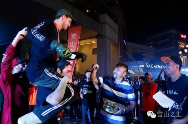 瀵岄緳鍥涘灏忛晣浜戠涔嬪,瀵岄緳鍥涘灏忛晣