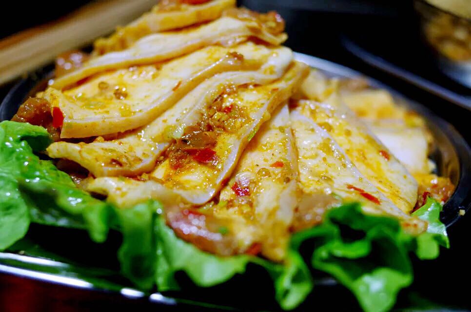 独一无二烧烤完整视频,独一无二的烧烤值得品尝