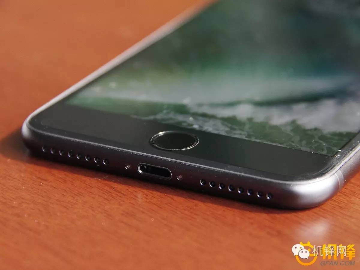 苹果7plus开箱全新亮黑色,iphone7plus开箱磨砂黑