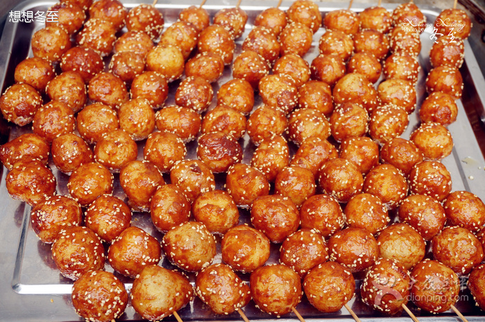 天鹅蛋是不是成都美食,西安传统糕点天鹅蛋