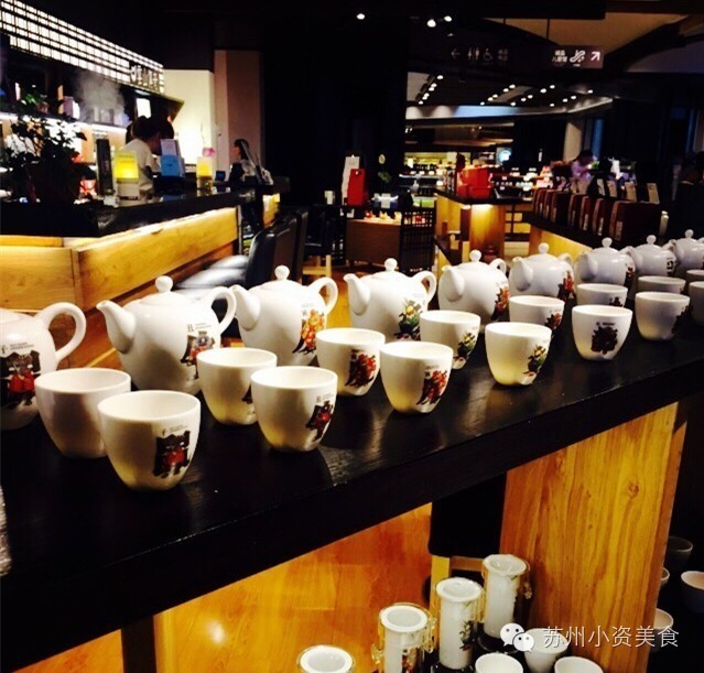 茶语絮人生丨一杯清茶一曲评弹在苏城把日子过成诗的人气茶馆√起来!