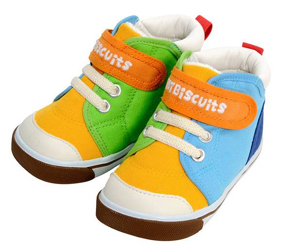 让宝宝穿了不想脱的居家鞋,推荐好穿的婴儿学步鞋