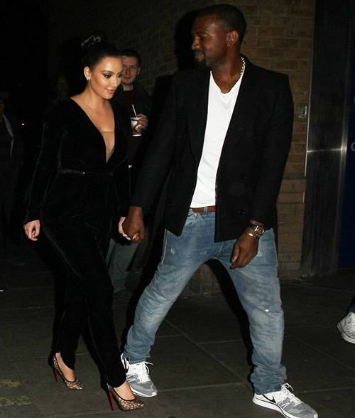 一脱鞋就熏晕姑娘？穿这2款鞋的男人不用试就知道床品好｜基本款