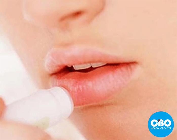 女生最喜欢的唇膏ysl,女人一定要知道ysl的唇膏是最好的