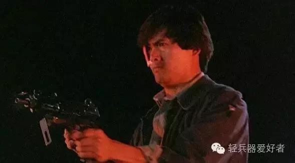 英雄本色系列中的各色轻武器,盘点英雄本色名场面