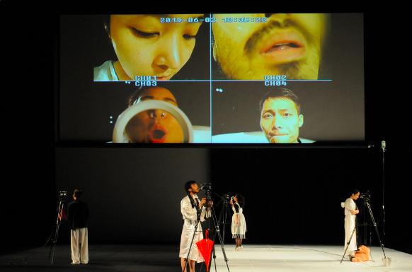 《群鬼2.0》导演王翀：我们的眼界仍旧滞后于世界戏剧30年