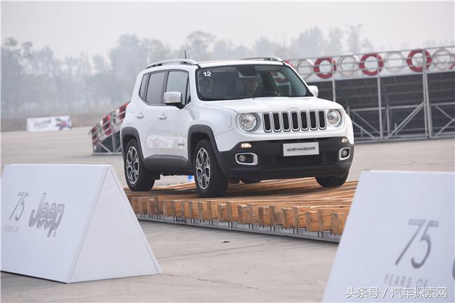 广汽菲克jeep18款自由侠,广汽菲克jeep自由侠2017价格