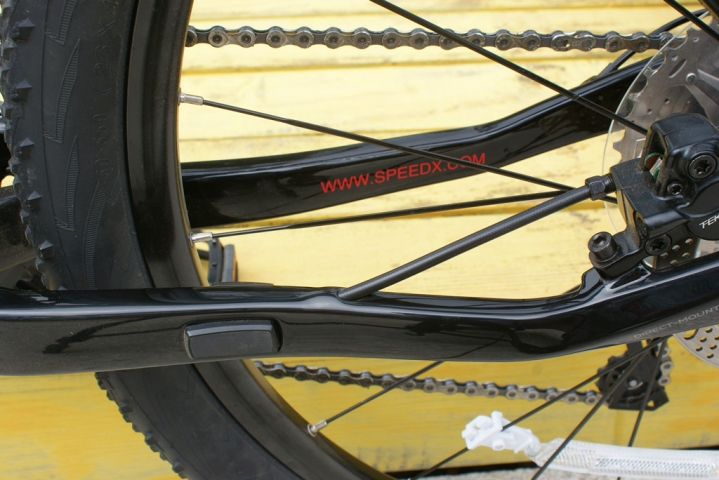 碳纤维4999,碳纤维车最便宜的车型