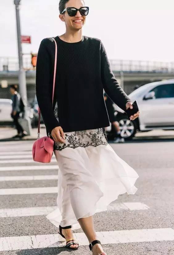 秋季不换装?夏季单品叠穿的秘密法则