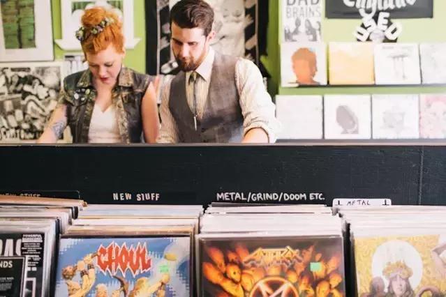 高逼格婚礼DIY，打造四个婚礼主题色彩