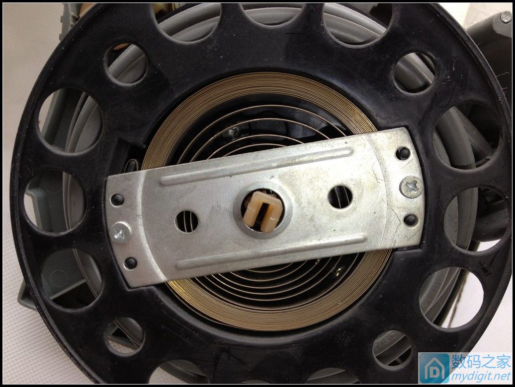 海尔真空吸尘器怎么组装,海尔手提真空吸尘器