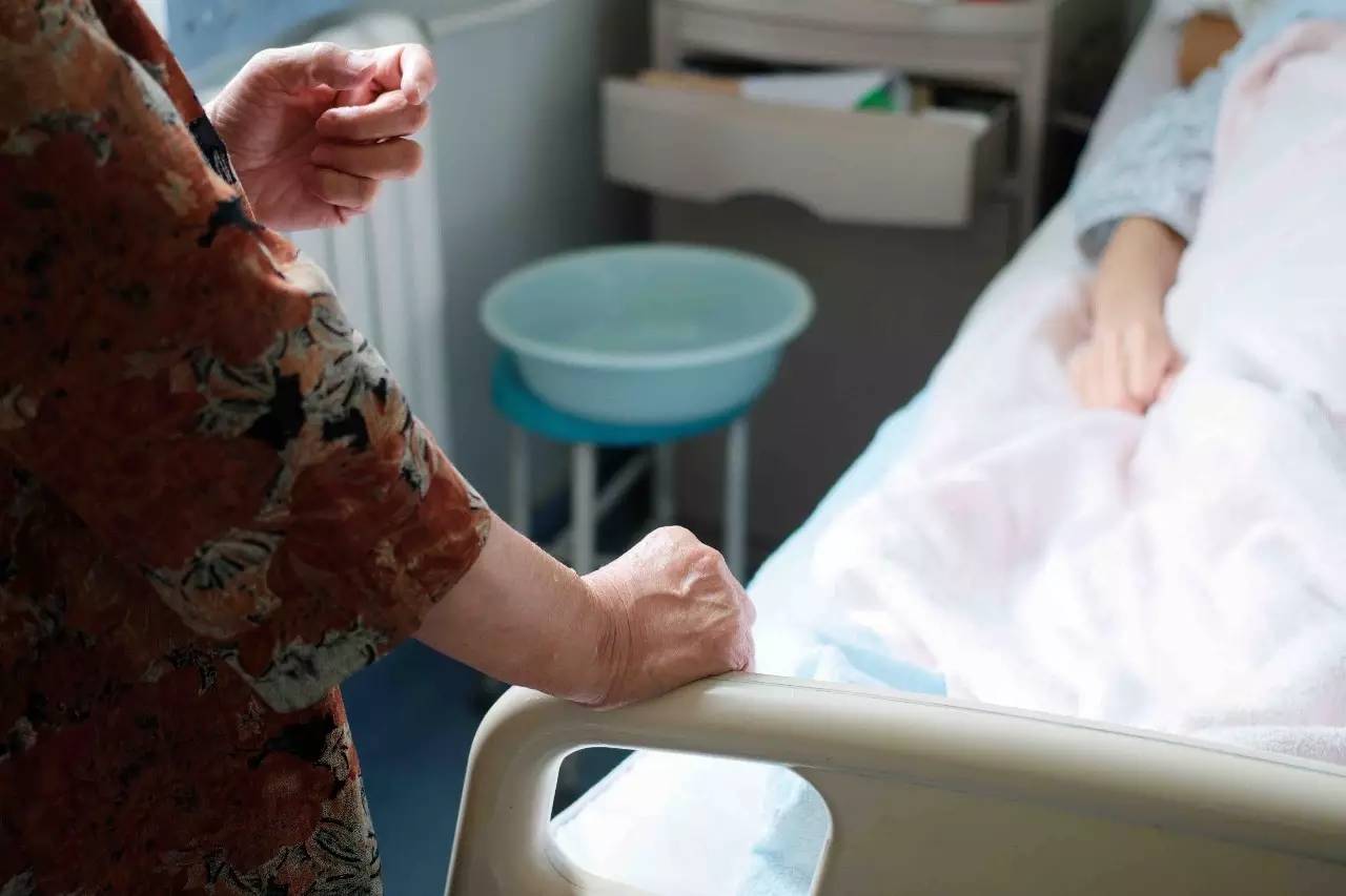 世界临终关怀及舒缓治疗日,世界临终关怀和缓和日