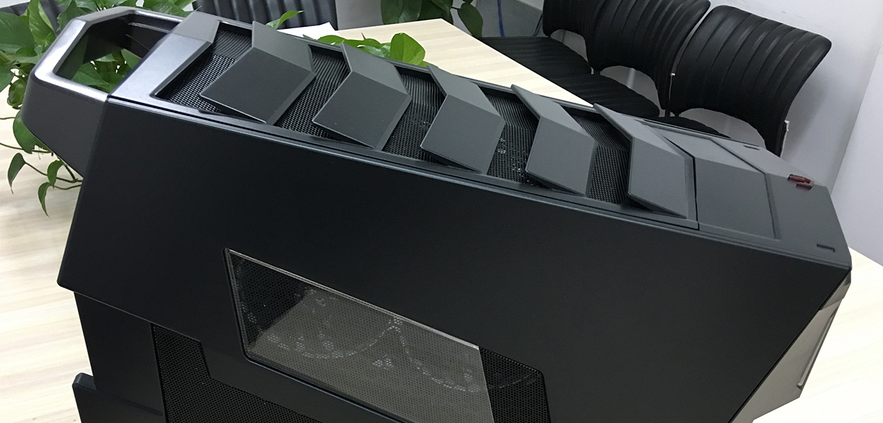 高颜值机皇,微星整机「宙斯盾-钛」评测