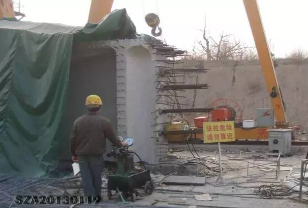 码头作业区安全警示标志标牌,安全警示标志标牌