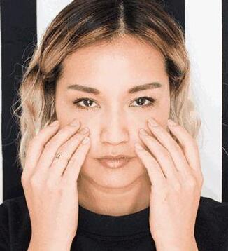 脸颊两侧肉肉的,脸颊两侧怎么瘦