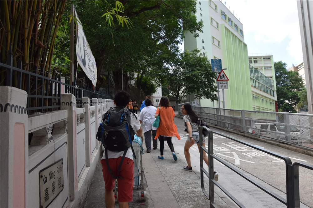 花牛旅行|折腾的一家子