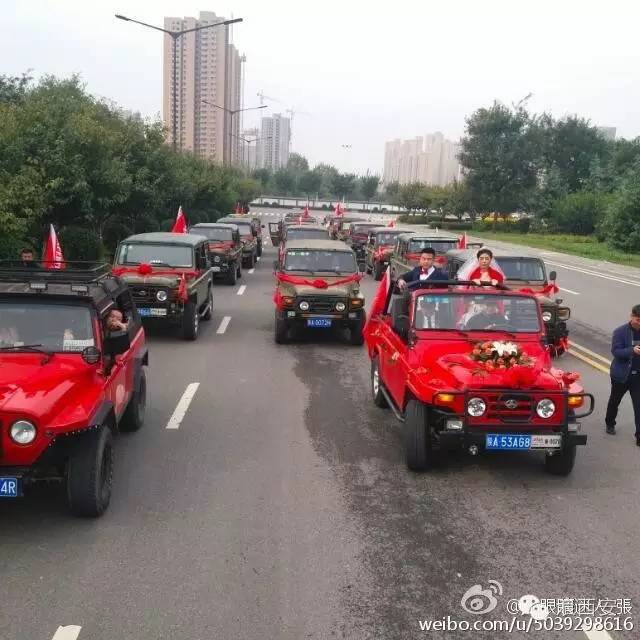 一对新人喜结良缘迎亲车队,鄠邑区新婚车队