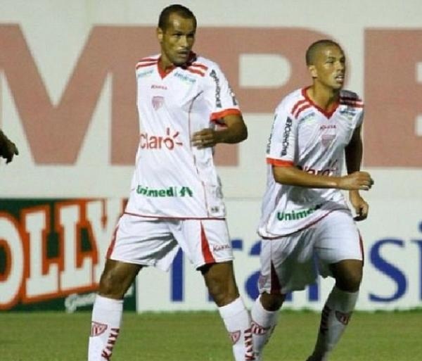 上阵父子兵足球门将,球赛中的上阵父子兵