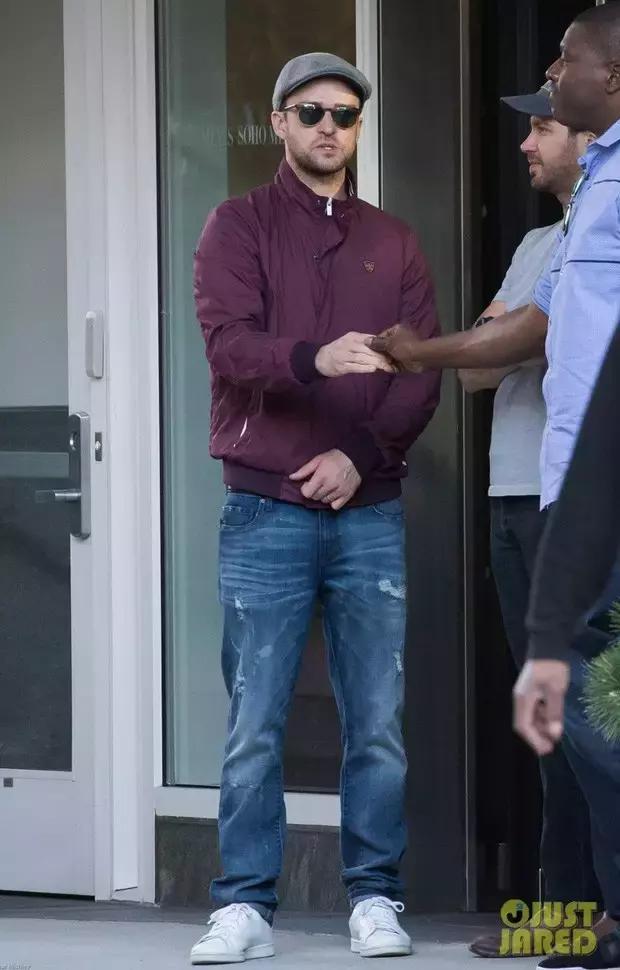 鐞冩槦涓婅剼nikefog,nikemag浣庡府