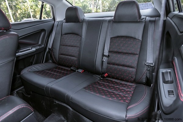福美来2代手动挡驾驶感受,福美来三厢车的缺点