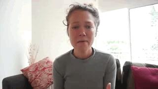 敏感肌秋季脸为啥总感觉干燥,敏感皮肤秋季很干燥怎么办