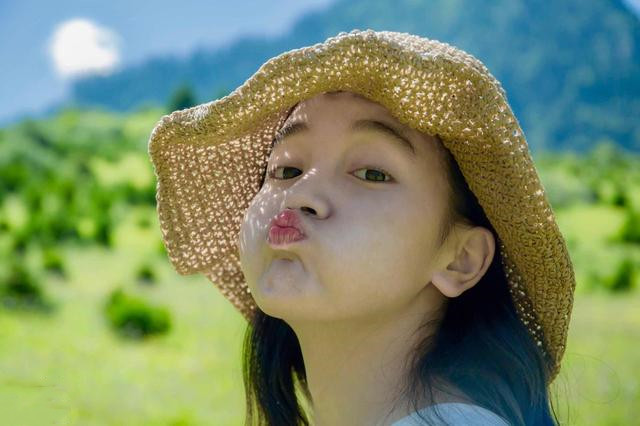 小说：大哥不在家，嫂子深夜拜访，一个要求令小伙害羞