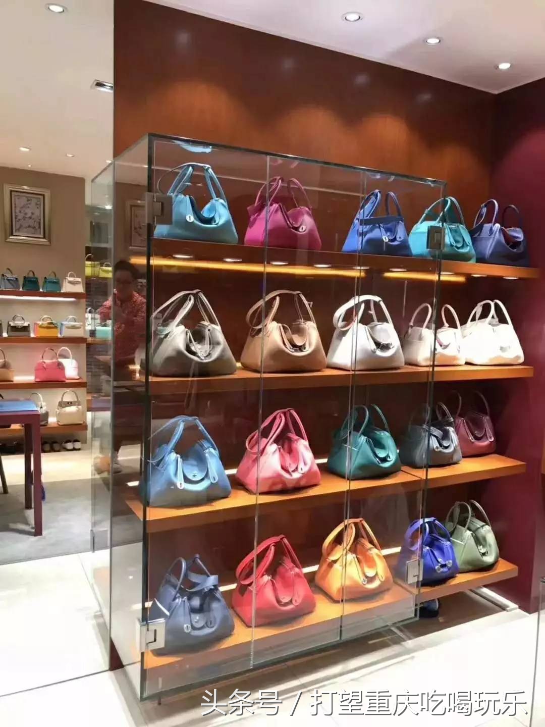 背爱马仕假包去专柜,爱马仕假包专柜