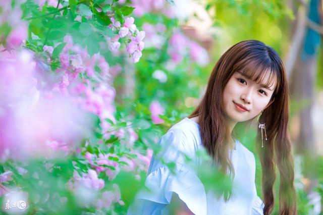 小说：地铁上遇到猥琐*拍偷**，小伙仗义出手却被送进派出所。