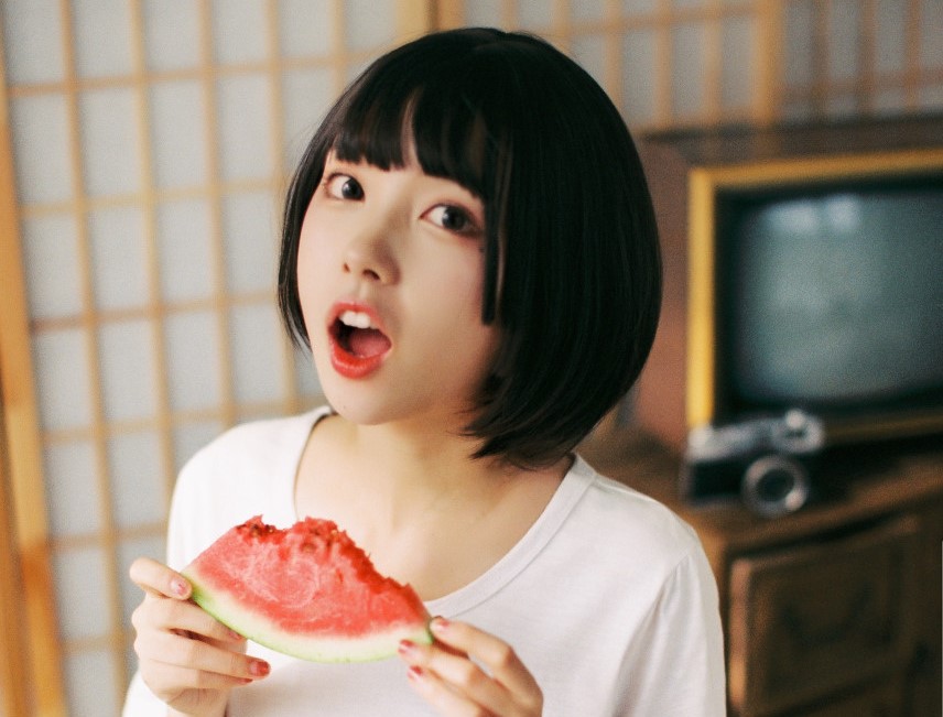 小说：惨了！用小号联系前妻，手一抖竟然对她下了武道战书