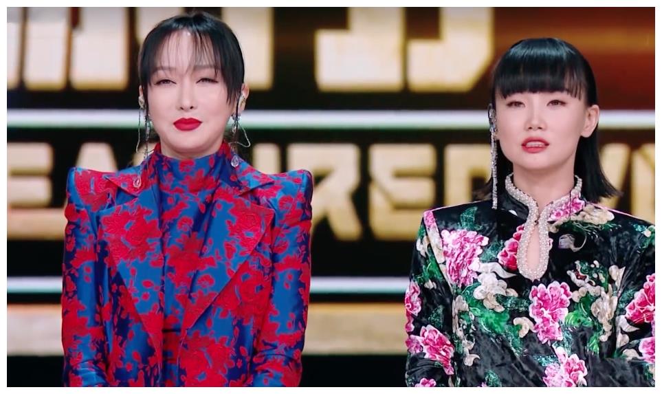 网红评委评价萨顶顶,网红点评专业歌手萨顶顶