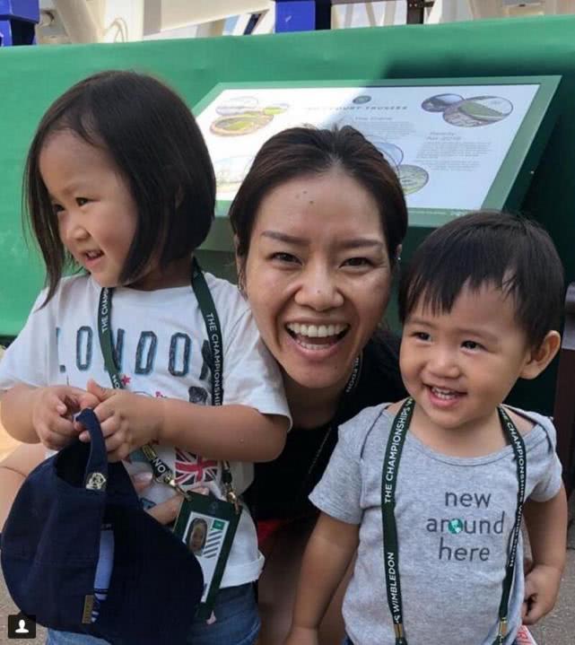 姜山李娜网球对决,李娜姜山网球指导