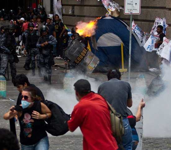 巴西真实的贫民窟,真实的巴西贫民窟